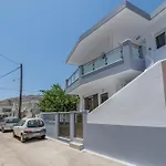 Antonis Studio