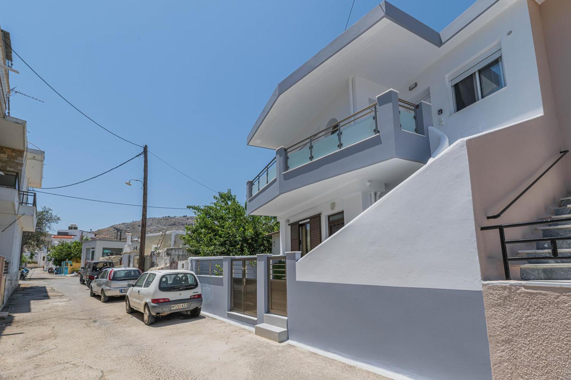 Antonis Apartmán *